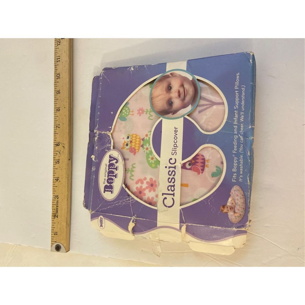 Boppy Classic Slip pillow cover only pink owls‎ new (box has damage)